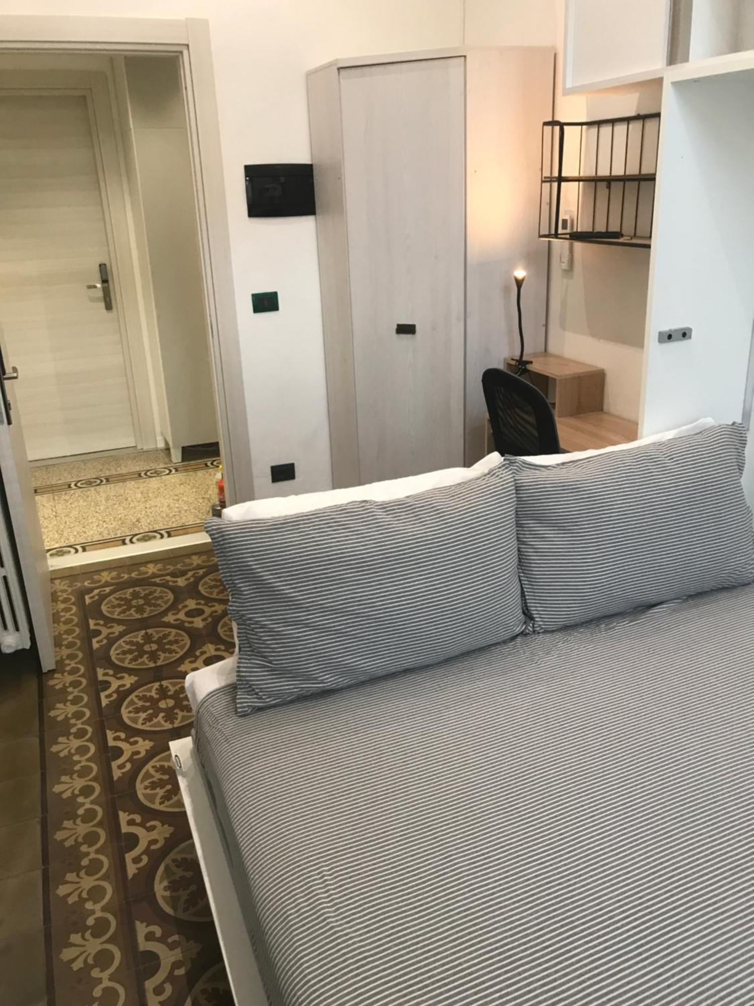 Drooms 4,0 Domotic Smart Self 24H,7 Vicino Treni Porta Susa E Centro Storico Turin Exterior foto