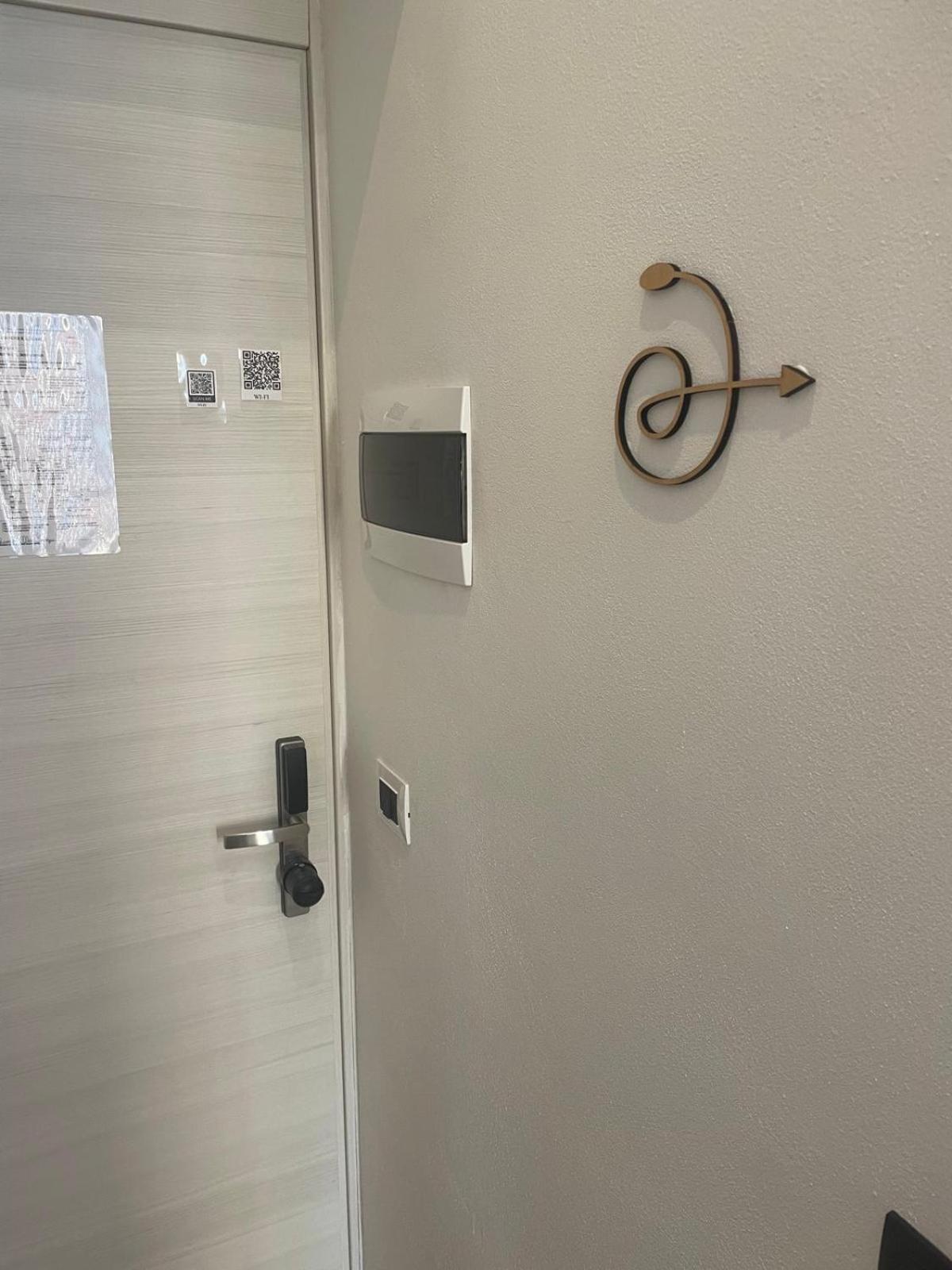 Drooms 4,0 Domotic Smart Self 24H,7 Vicino Treni Porta Susa E Centro Storico Turin Exterior foto