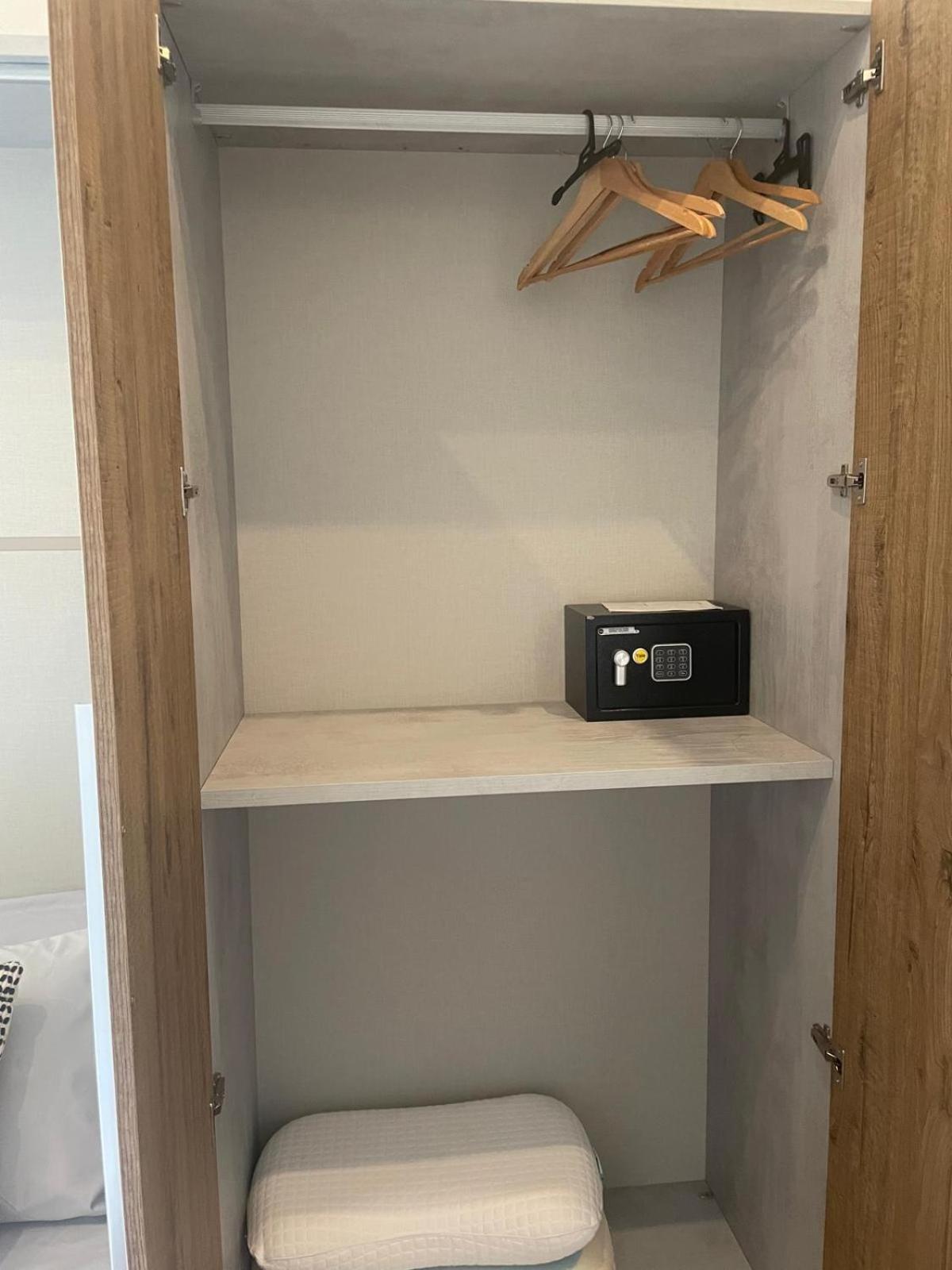 Drooms 4,0 Domotic Smart Self 24H,7 Vicino Treni Porta Susa E Centro Storico Turin Exterior foto