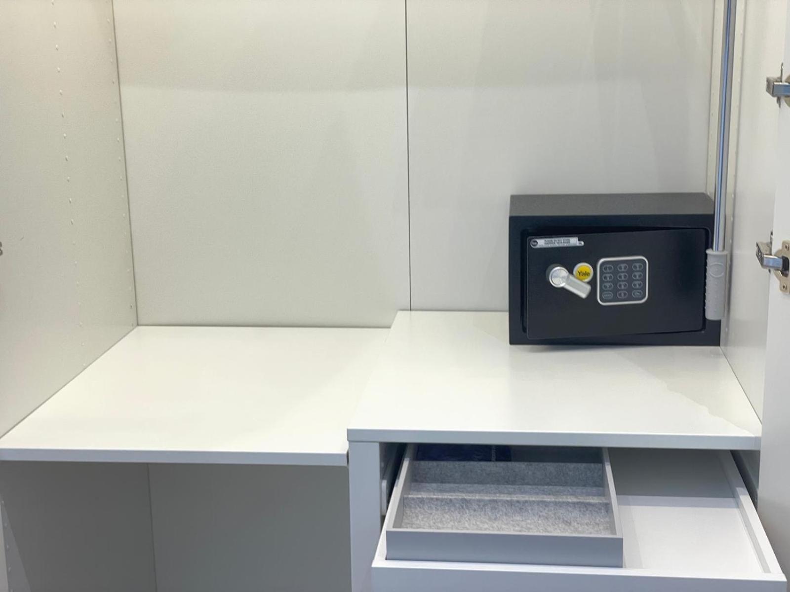 Drooms 4,0 Domotic Smart Self 24H,7 Vicino Treni Porta Susa E Centro Storico Turin Exterior foto
