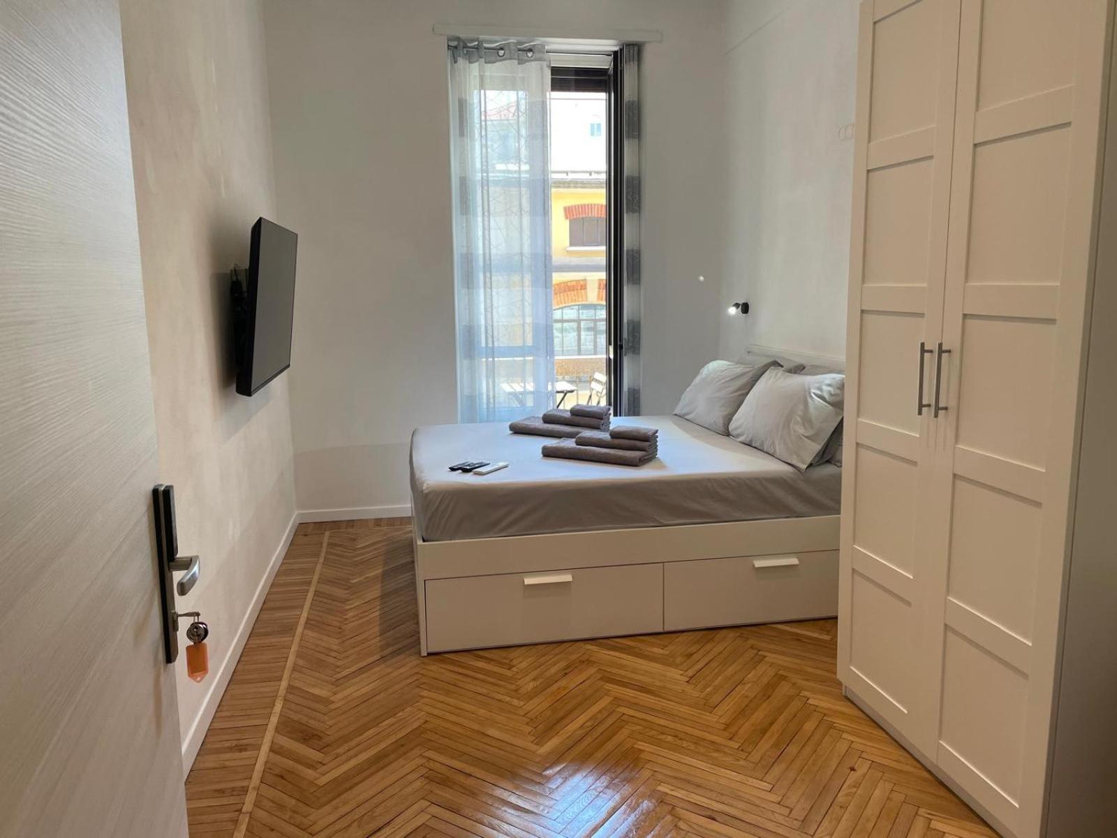 Drooms 4,0 Domotic Smart Self 24H,7 Vicino Treni Porta Susa E Centro Storico Turin Exterior foto