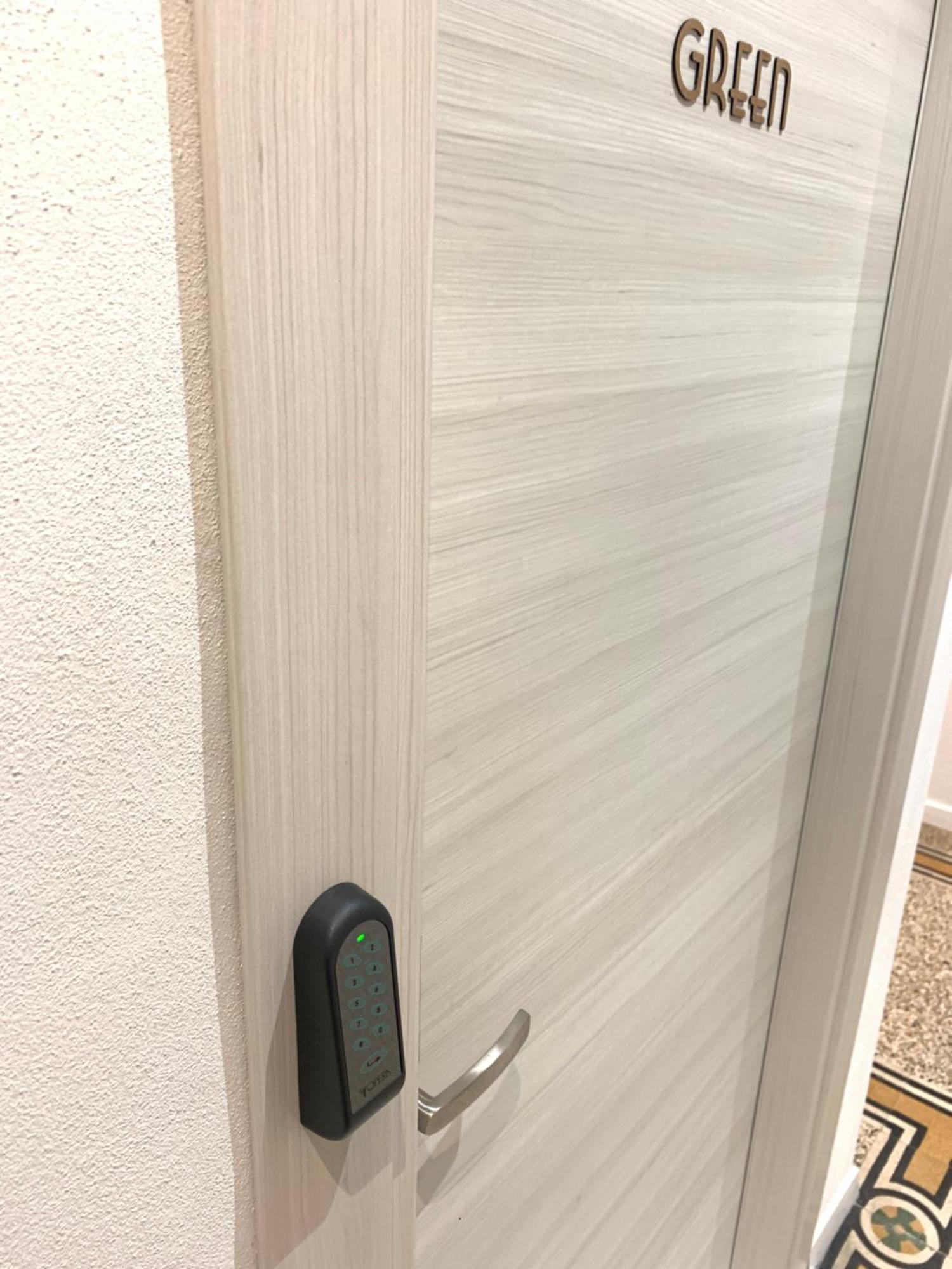 Drooms 4,0 Domotic Smart Self 24H,7 Vicino Treni Porta Susa E Centro Storico Turin Exterior foto